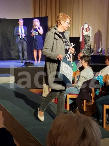 Ručně paličkovaná krajka, Dana Mihulková, lace.cz