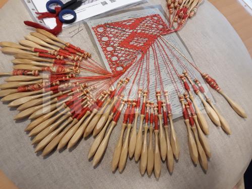 Ručně paličkovaná krajka, Dana Mihulková, lace.cz