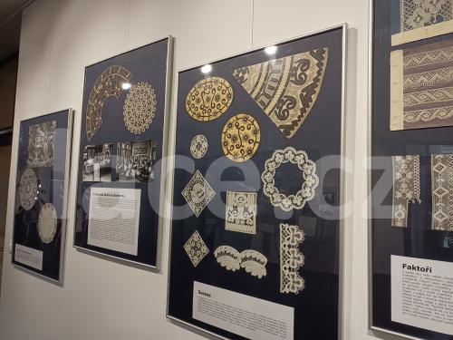 Ručně paličkovaná krajka, Dana Mihulková, lace.cz