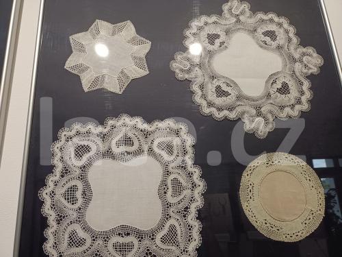 Ručně paličkovaná krajka, Dana Mihulková, lace.cz