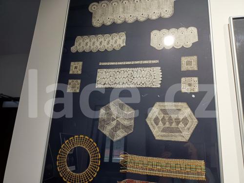 Ručně paličkovaná krajka, Dana Mihulková, lace.cz
