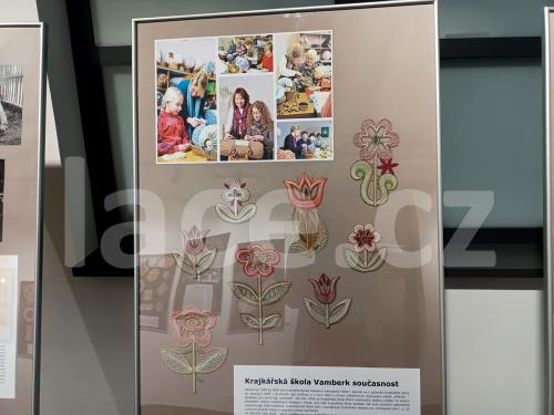 Ručně paličkovaná krajka, Dana Mihulková, lace.cz