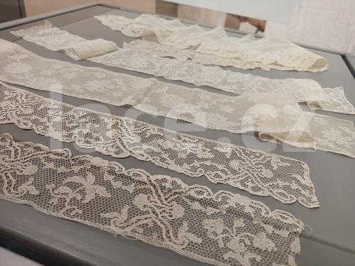 Ručně paličkovaná krajka, Dana Mihulková, lace.cz
