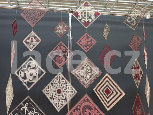Ručně paličkovaná krajka, Dana Mihulková, lace.cz
