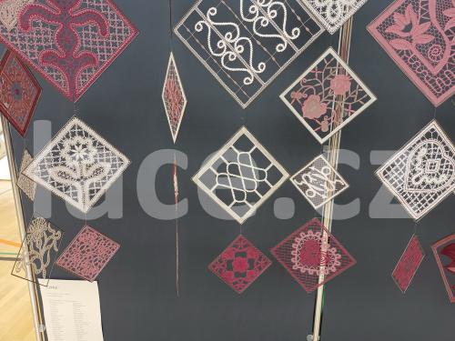 Ručně paličkovaná krajka, Dana Mihulková, lace.cz