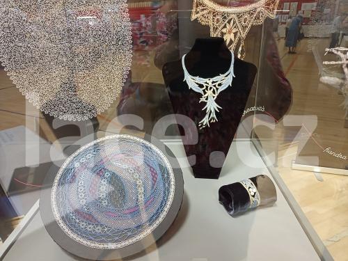 Ručně paličkovaná krajka, Dana Mihulková, lace.cz