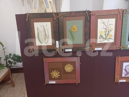Ručně paličkovaná krajka, Dana Mihulková, lace.cz