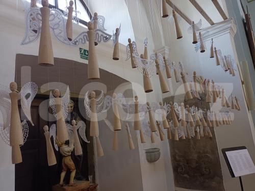 Ručně paličkovaná krajka, Dana Mihulková, lace.cz
