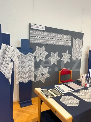 Ručně paličkovaná krajka, Dana Mihulková, lace.cz