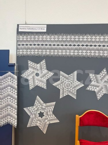 Ručně paličkovaná krajka, Dana Mihulková, lace.cz