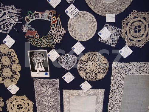 Ručně paličkovaná krajka, Dana Mihulková, lace.cz