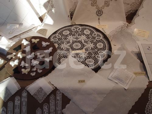 Ručně paličkovaná krajka, Dana Mihulková, lace.cz