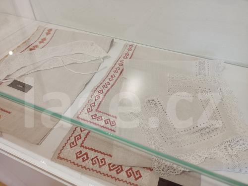 Ručně paličkovaná krajka, Dana Mihulková, lace.cz