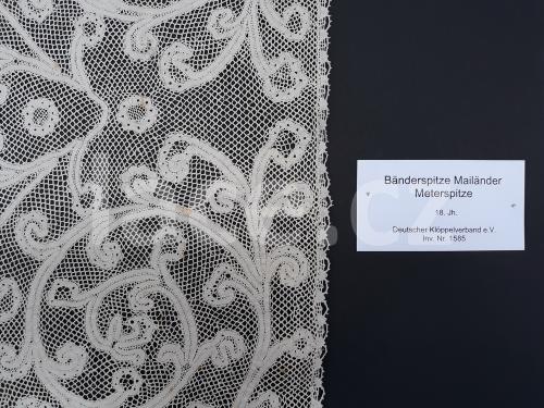 Ručně paličkovaná krajka, Dana Mihulková, lace.cz