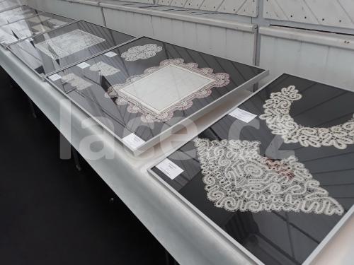 Ručně paličkovaná krajka, Dana Mihulková, lace.cz