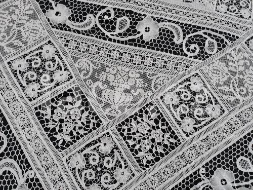 Ručně paličkovaná krajka, Dana Mihulková, lace.cz