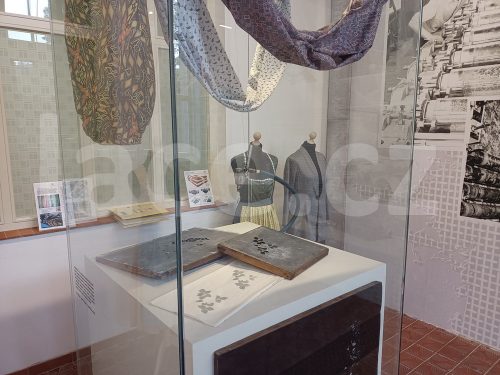 Ručně paličkovaná krajka, Dana Mihulková, lace.cz