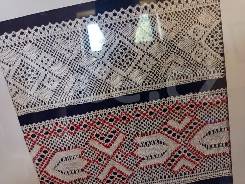 Ručně paličkovaná krajka, Dana Mihulková, lace.cz