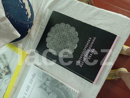 Ručně paličkovaná krajka, Dana Mihulková, lace.cz