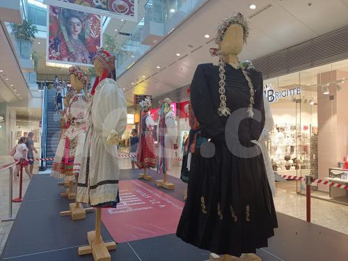 Ručně paličkovaná krajka, Dana Mihulková, lace.cz