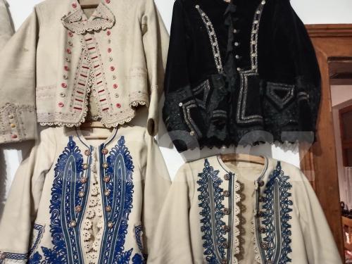 Ručně paličkovaná krajka, Dana Mihulková, lace.cz