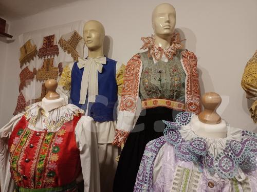 Ručně paličkovaná krajka, Dana Mihulková, lace.cz