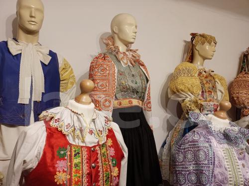 Ručně paličkovaná krajka, Dana Mihulková, lace.cz