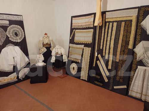 Ručně paličkovaná krajka, Dana Mihulková, lace.cz