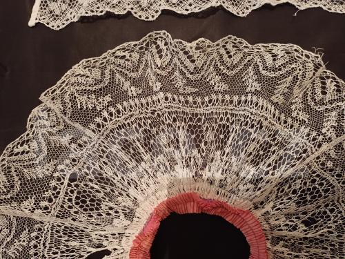 Ručně paličkovaná krajka, Dana Mihulková, lace.cz