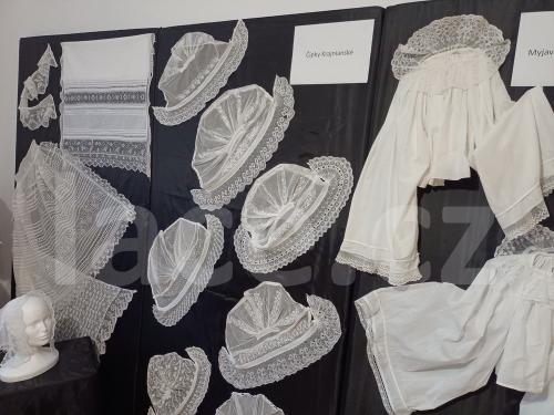 Ručně paličkovaná krajka, Dana Mihulková, lace.cz