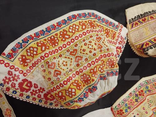 Ručně paličkovaná krajka, Dana Mihulková, lace.cz