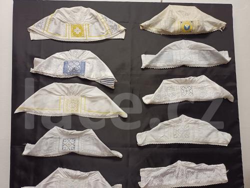 Ručně paličkovaná krajka, Dana Mihulková, lace.cz