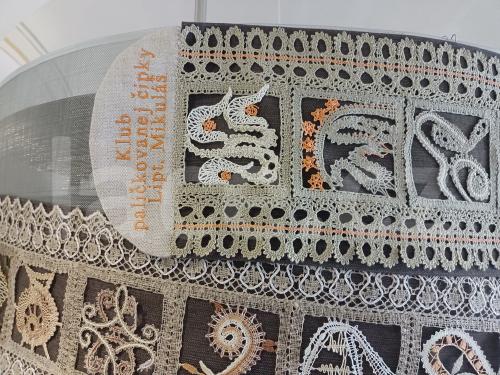 Ručně paličkovaná krajka, Dana Mihulková, lace.cz