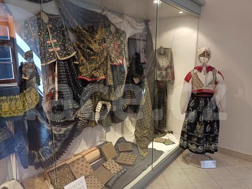 Ručně paličkovaná krajka, Dana Mihulková, lace.cz