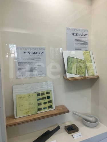 Ručně paličkovaná krajka, Dana Mihulková, lace.cz