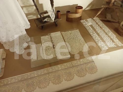 Ručně paličkovaná krajka, Dana Mihulková, lace.cz