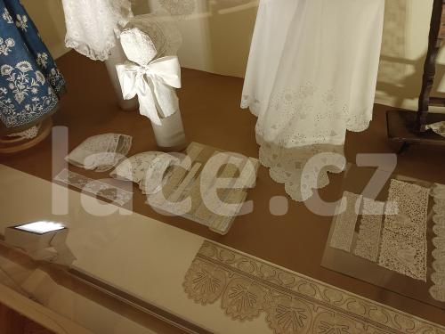 Ručně paličkovaná krajka, Dana Mihulková, lace.cz