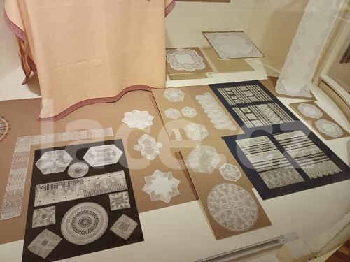 Ručně paličkovaná krajka, Dana Mihulková, lace.cz