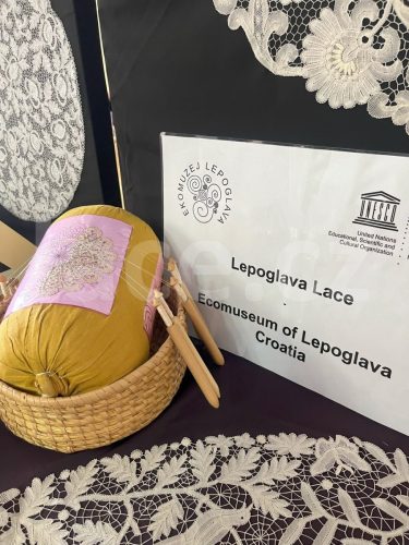 Národní_stánky_OIDFA_017