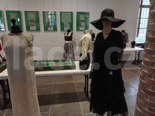 Ručně paličkovaná krajka, Dana Mihulková, lace.cz