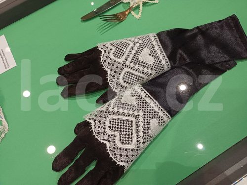 Ručně paličkovaná krajka, Dana Mihulková, lace.cz