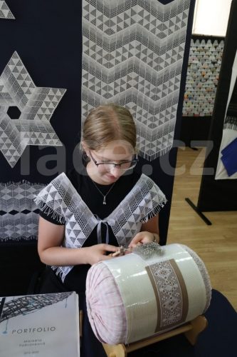 Ručně paličkovaná krajka, Dana Mihulková, lace.cz