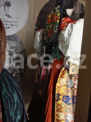 Ručně paličkovaná krajka, Dana Mihulková, lace.cz