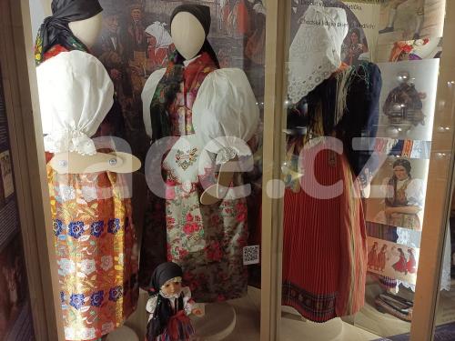 Ručně paličkovaná krajka, Dana Mihulková, lace.cz