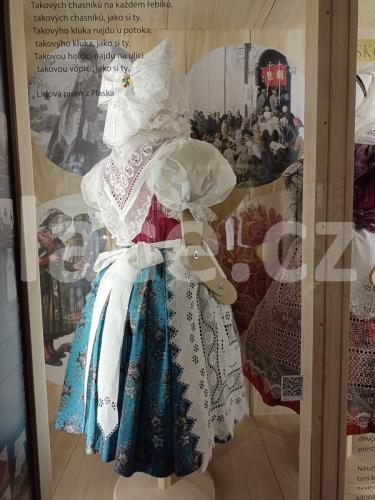 Ručně paličkovaná krajka, Dana Mihulková, lace.cz