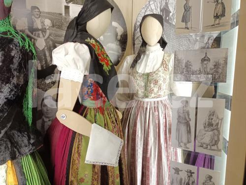 Ručně paličkovaná krajka, Dana Mihulková, lace.cz