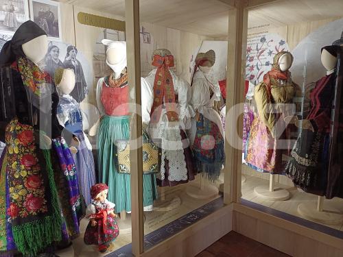 Ručně paličkovaná krajka, Dana Mihulková, lace.cz