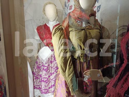 Ručně paličkovaná krajka, Dana Mihulková, lace.cz