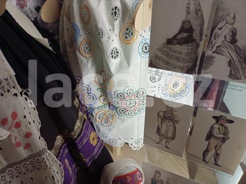 Ručně paličkovaná krajka, Dana Mihulková, lace.cz