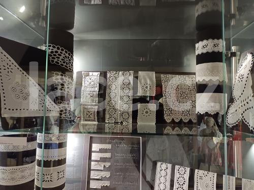 Ručně paličkovaná krajka, Dana Mihulková, lace.cz